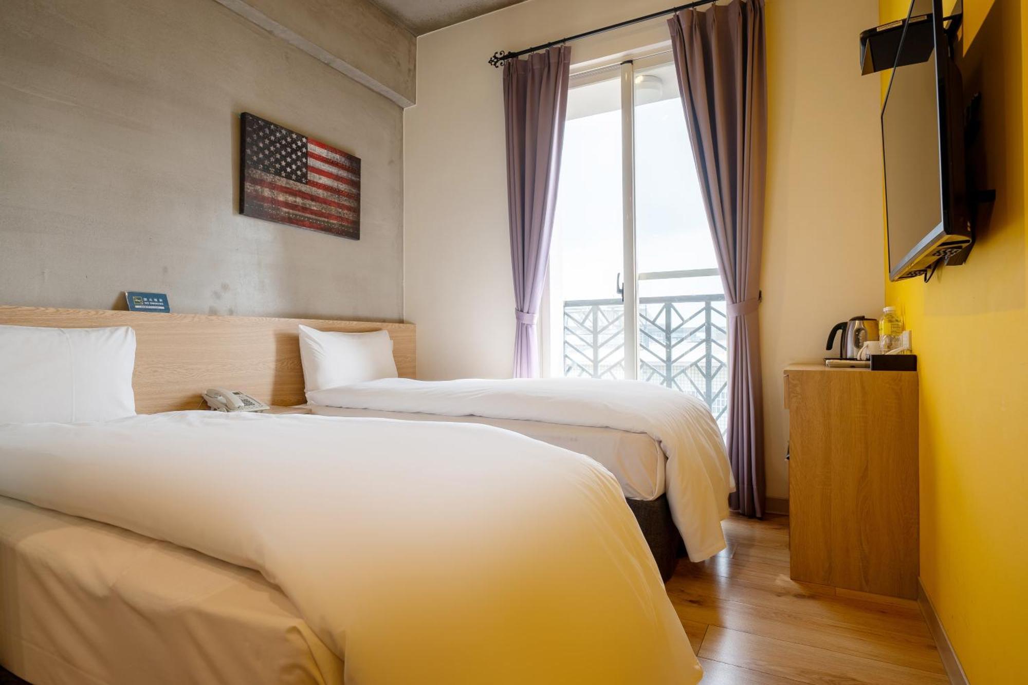 Check Inn Express Taichung Yizhong Εξωτερικό φωτογραφία