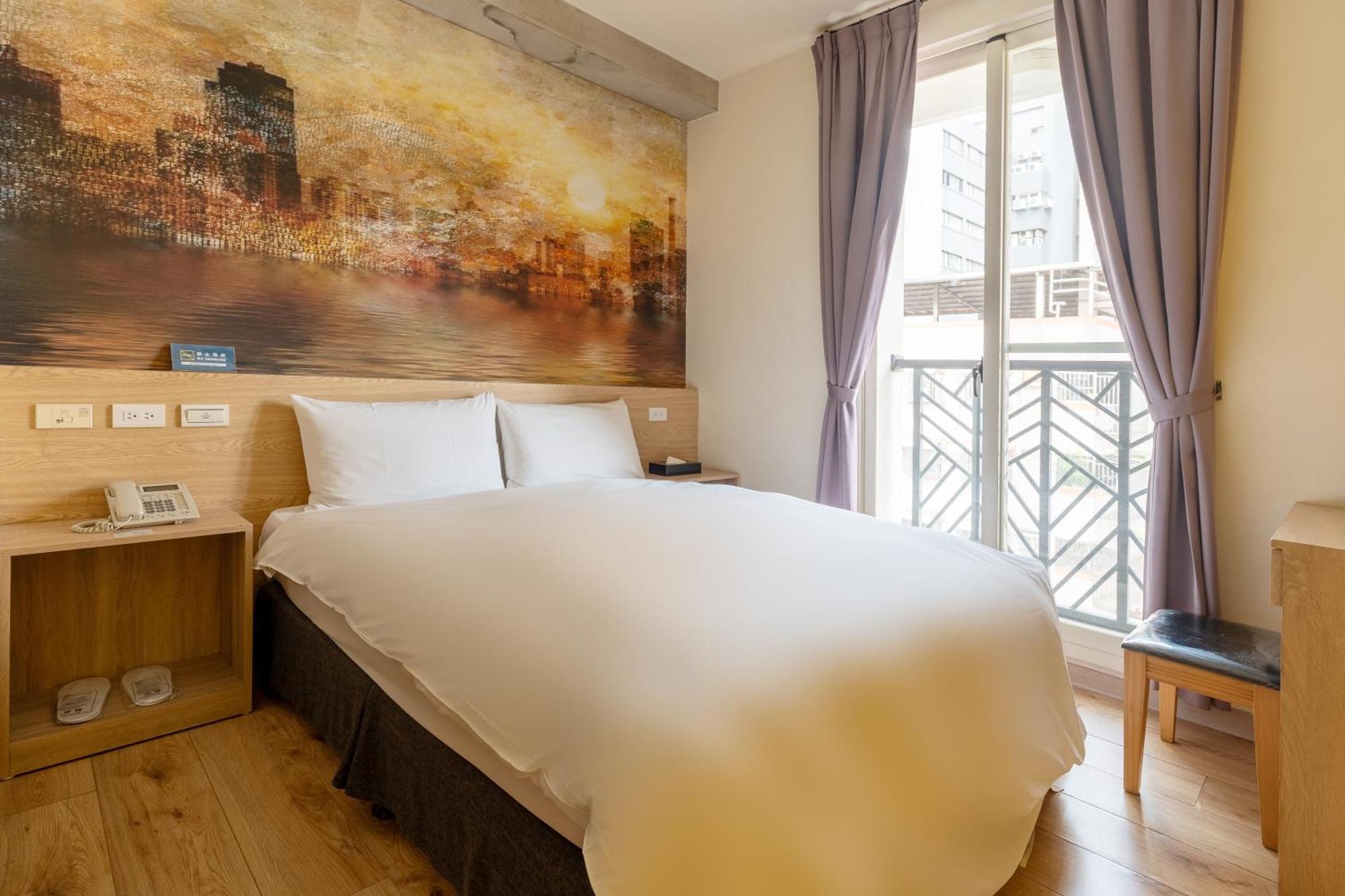 Check Inn Express Taichung Yizhong Εξωτερικό φωτογραφία