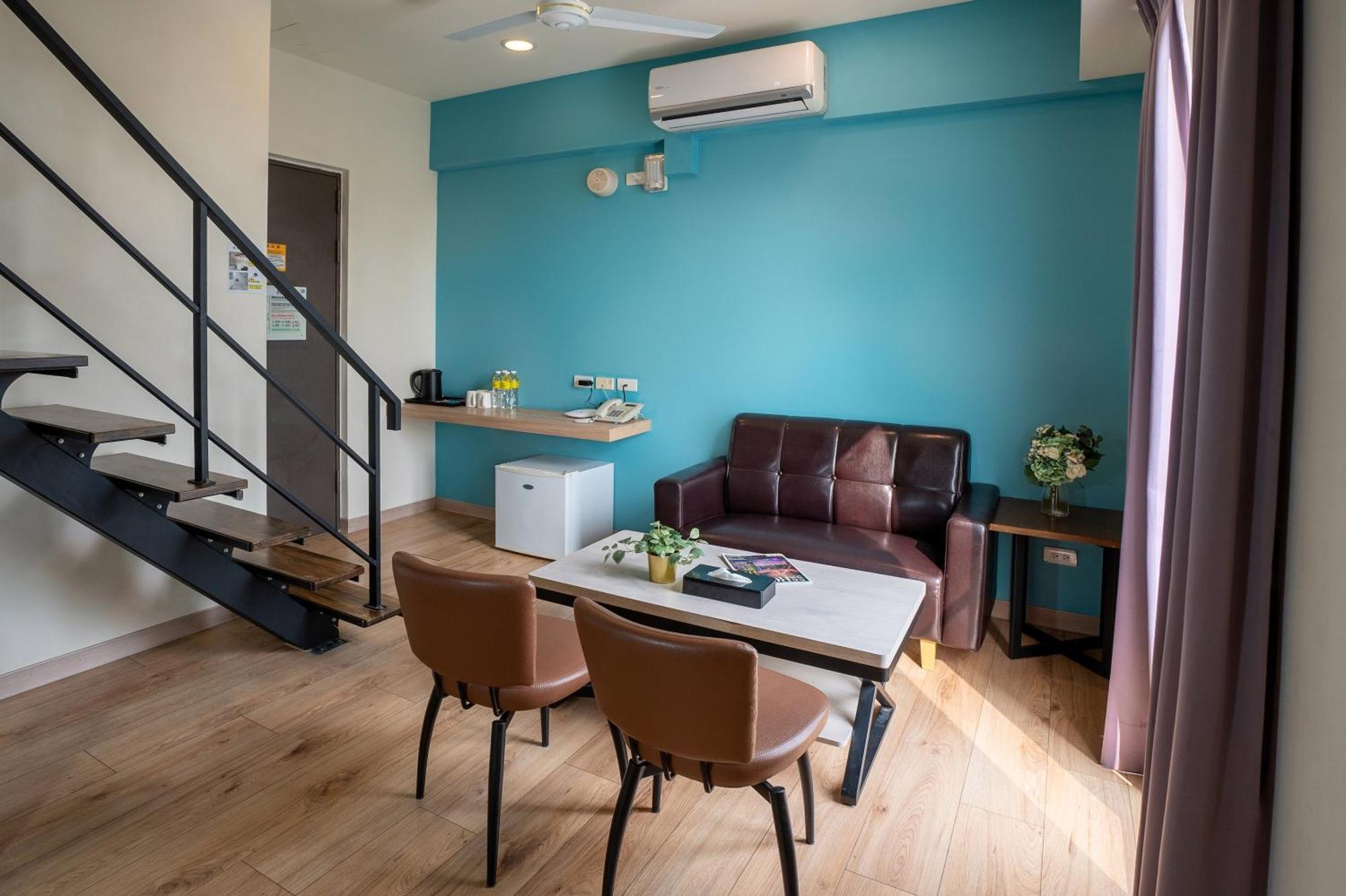 Check Inn Express Taichung Yizhong Εξωτερικό φωτογραφία